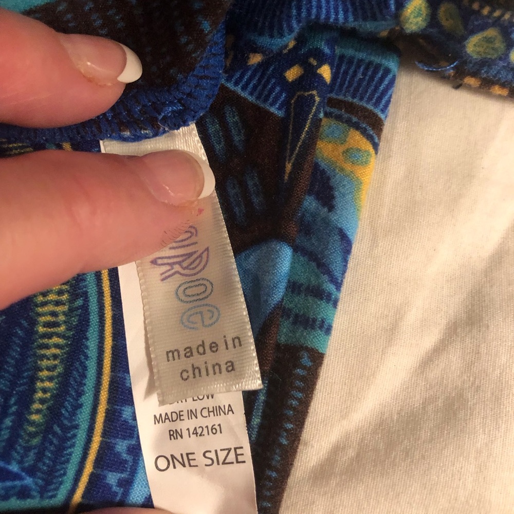 LuLaRoe OS - Picture 4 of 4